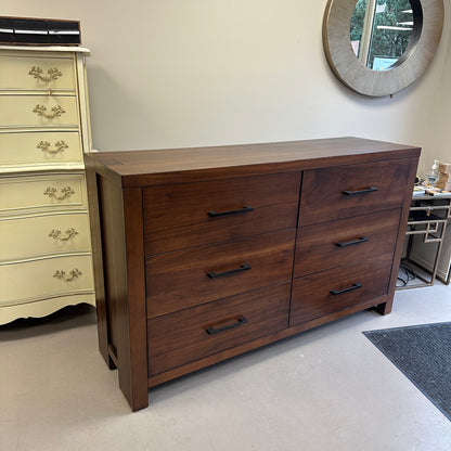 Walnut Modern 6 Drawers Dresser