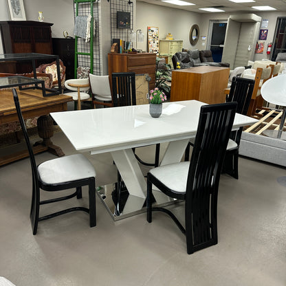 High-End Extendable Dining Table with Italian Dining Chairs