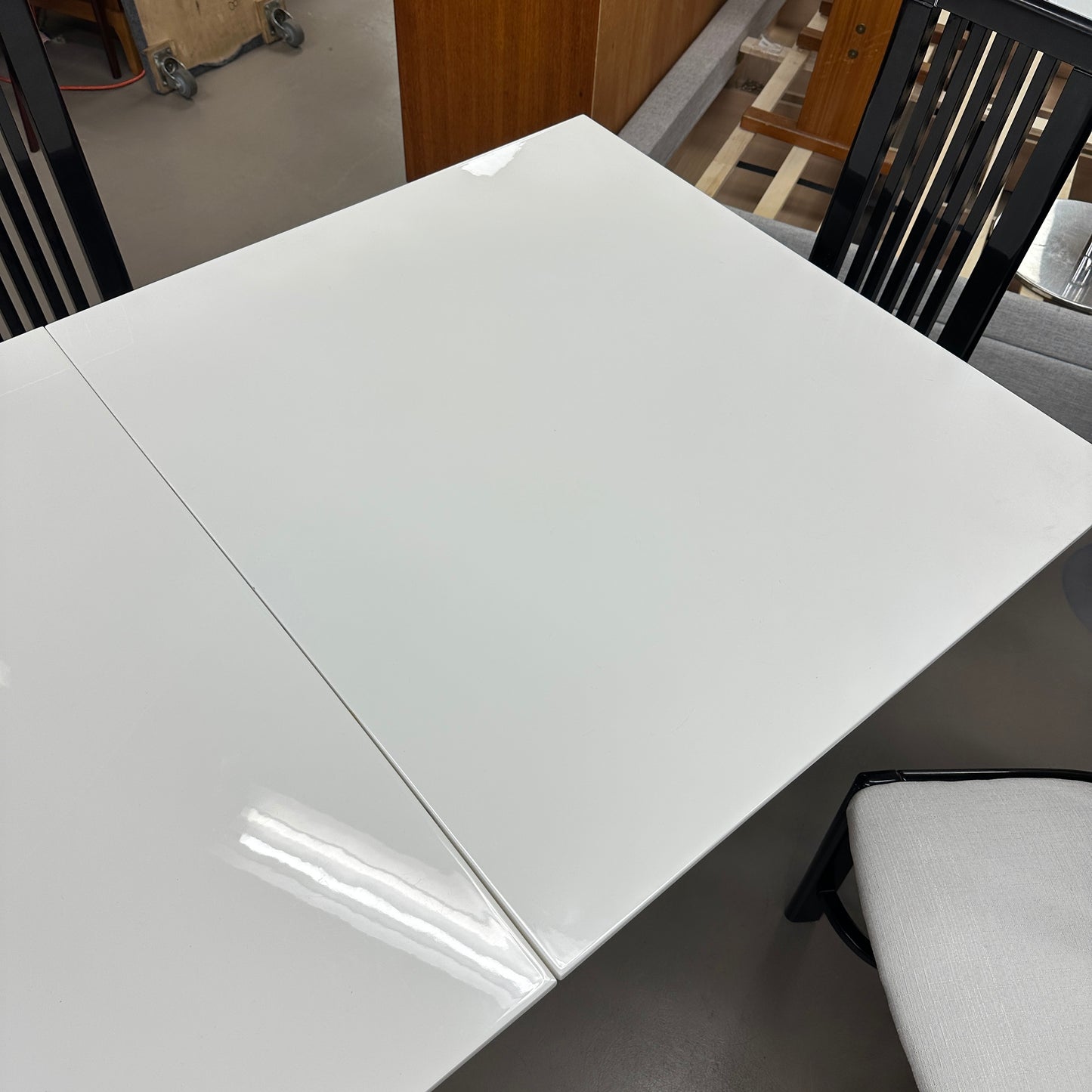 High-End Extendable Dining Table with Italian Dining Chairs