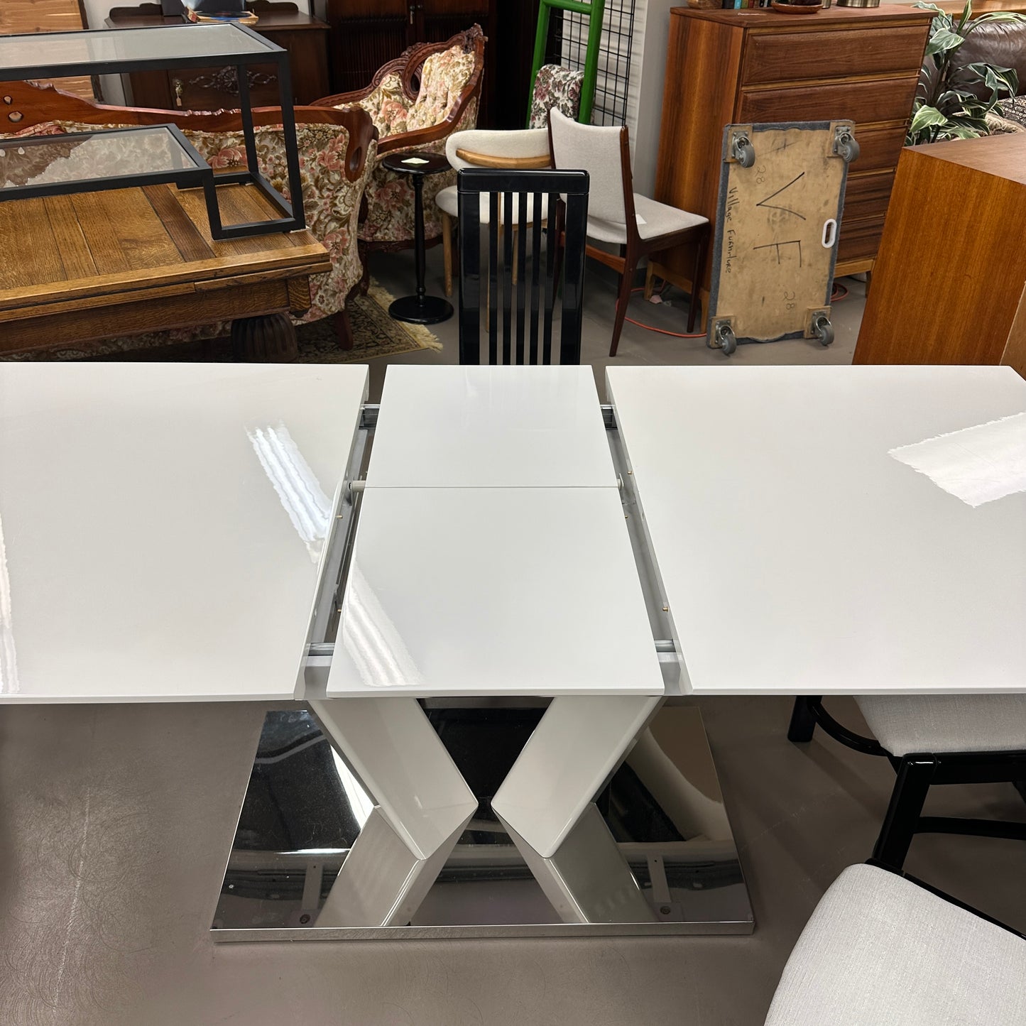 High-End Extendable Dining Table with Italian Dining Chairs