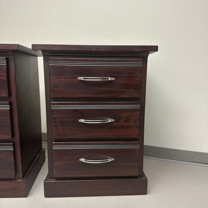 Solid Wood Chocolate Stain Nightstands (set of 2)