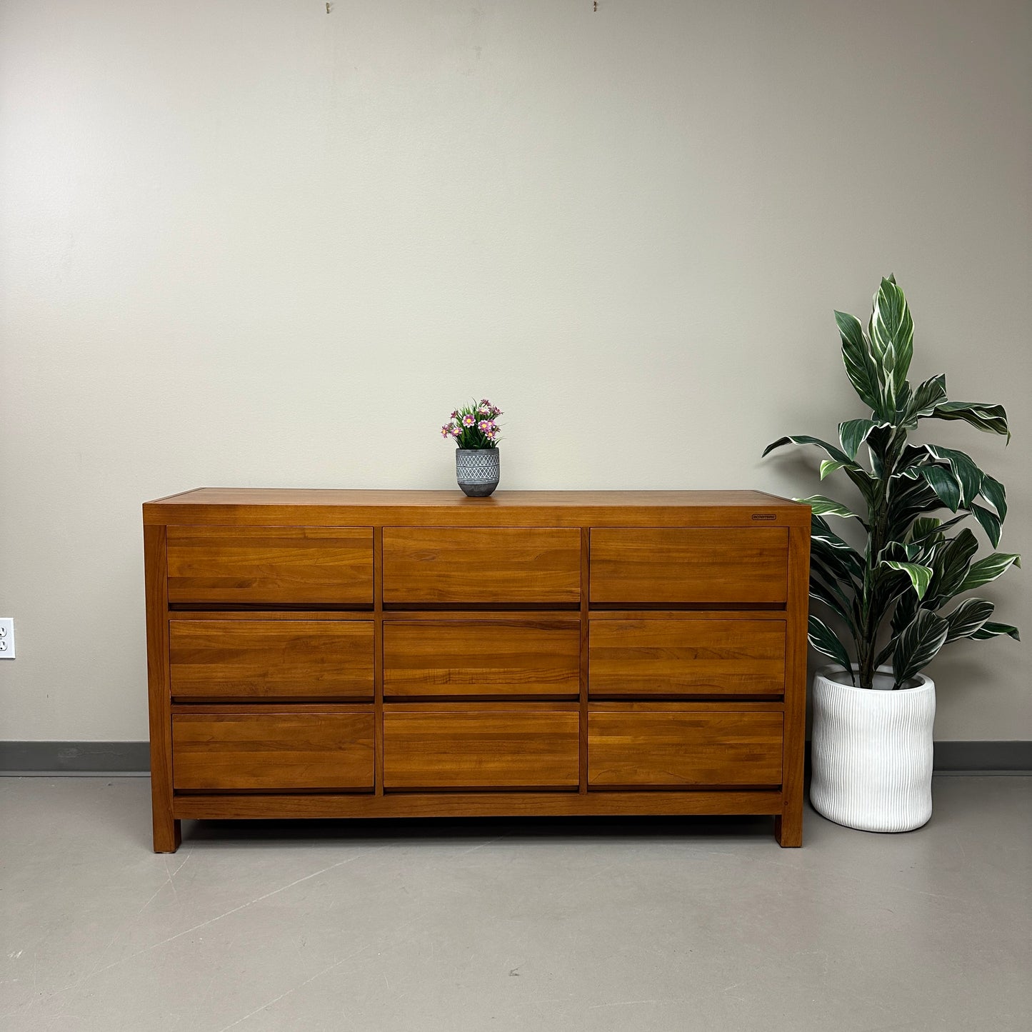 Klass 9 Drawers Solid Teak Dresser