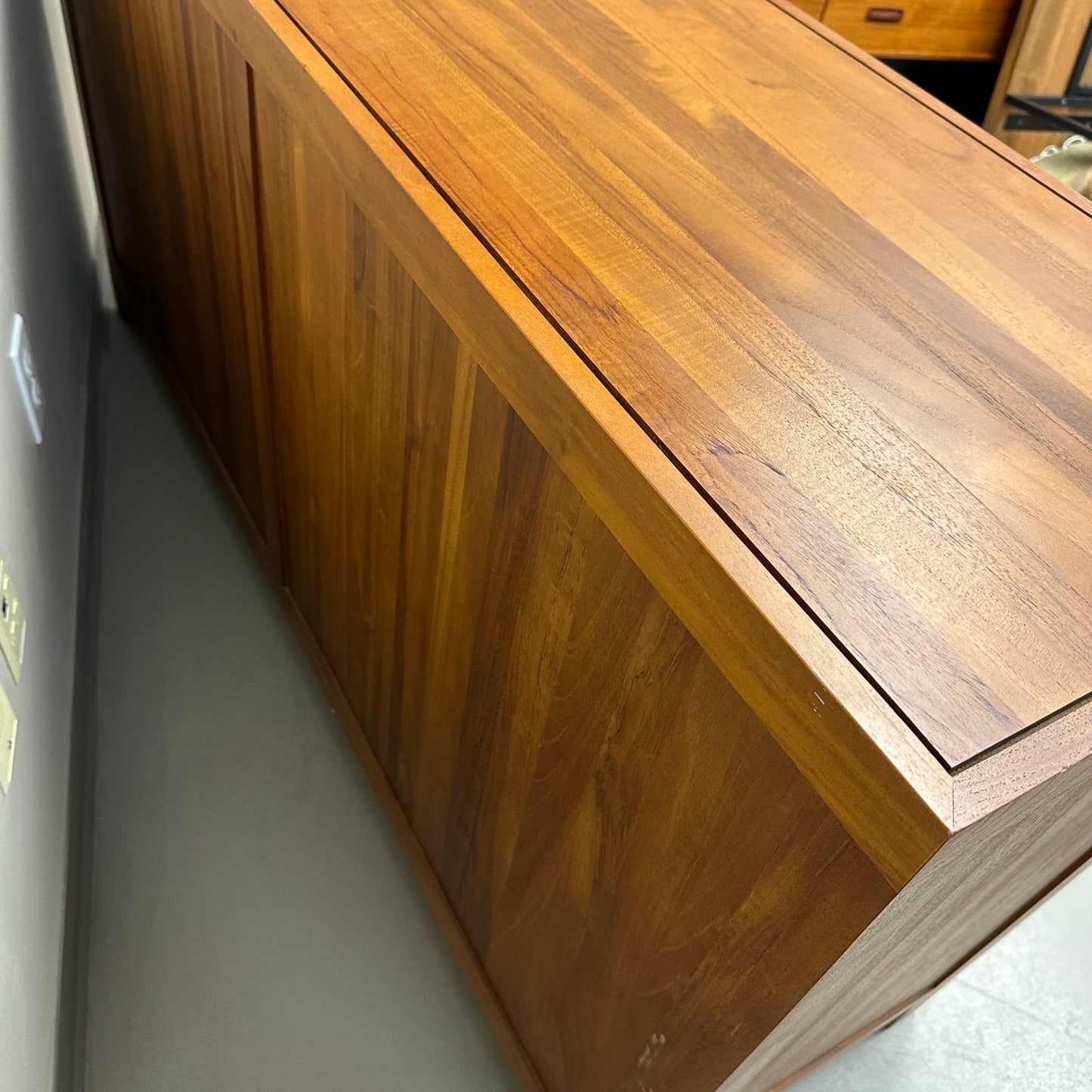 Klass 9 Drawers Solid Teak Dresser
