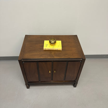 1960s Mid-Century Modern Nightstand