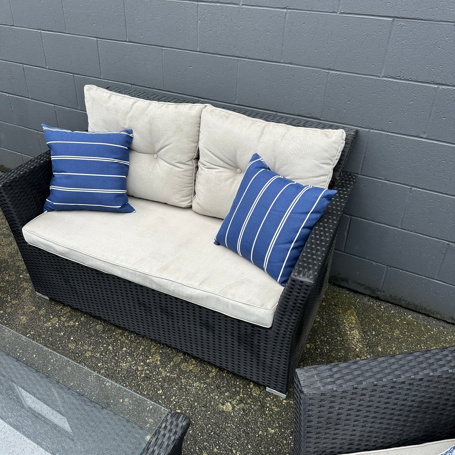 Patio Wicker Set - 4 pieces
