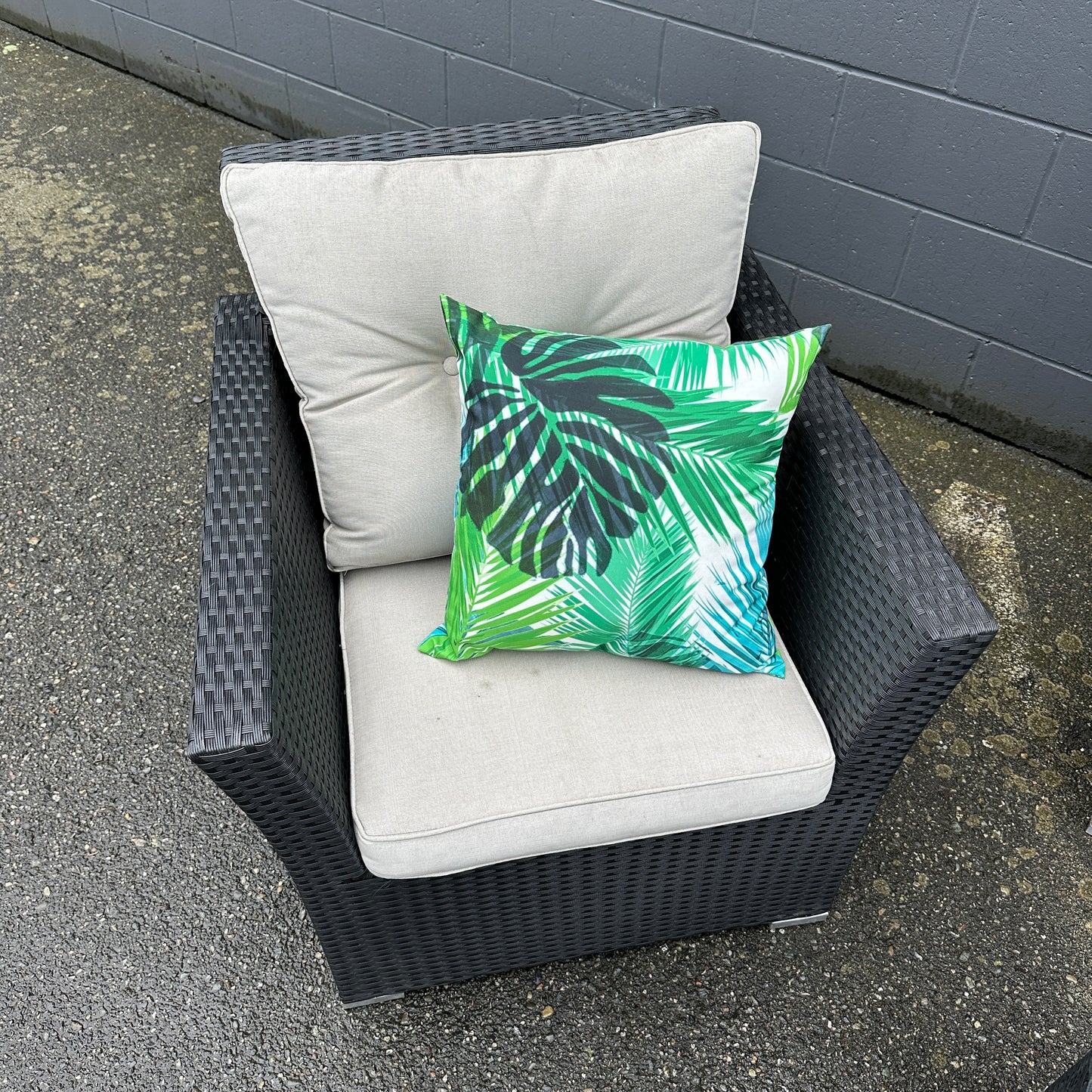 Patio Wicker Set - 4 pieces