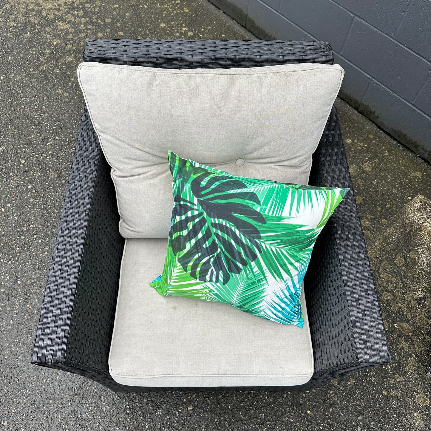 Patio Wicker Set - 4 pieces