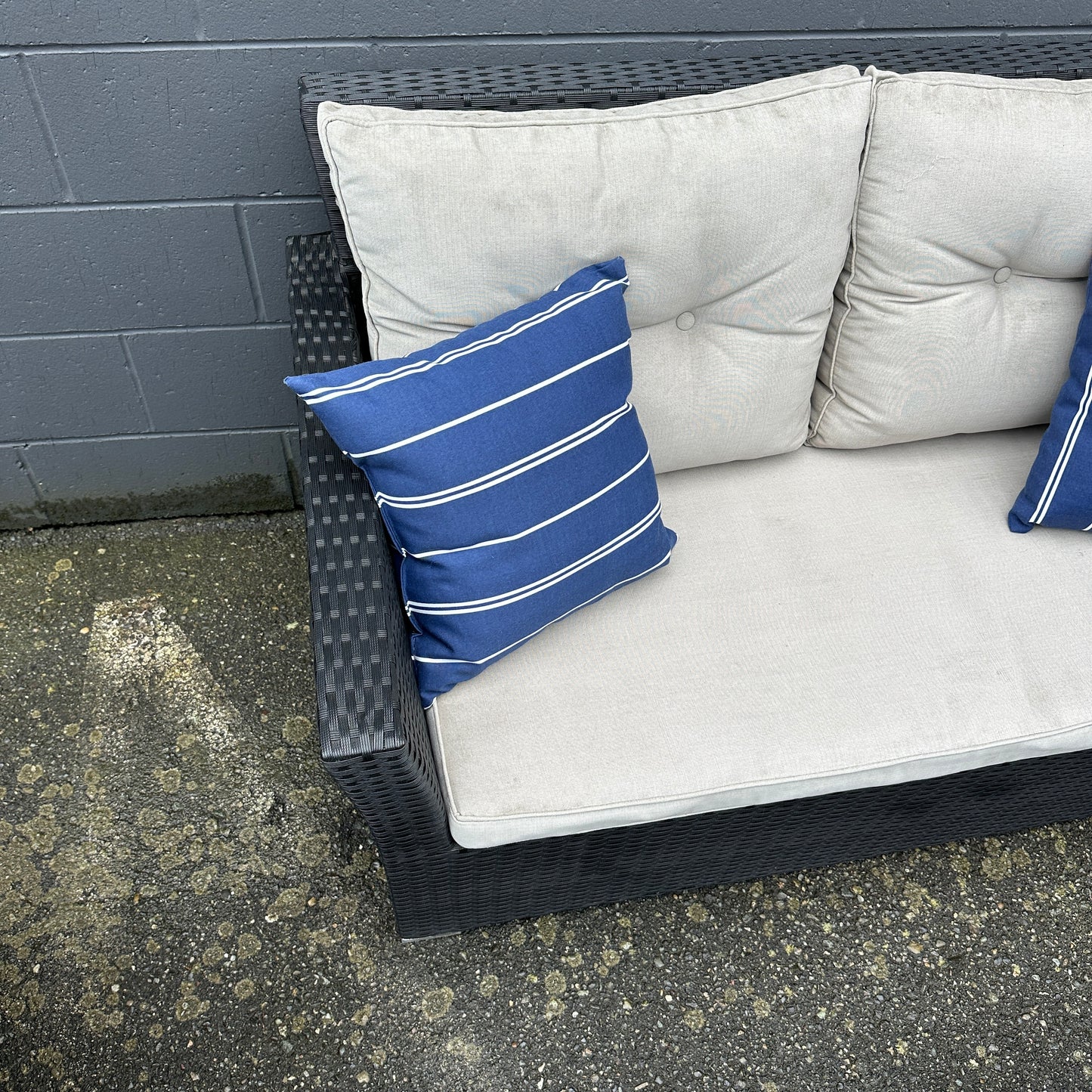 Patio Wicker Set - 4 pieces