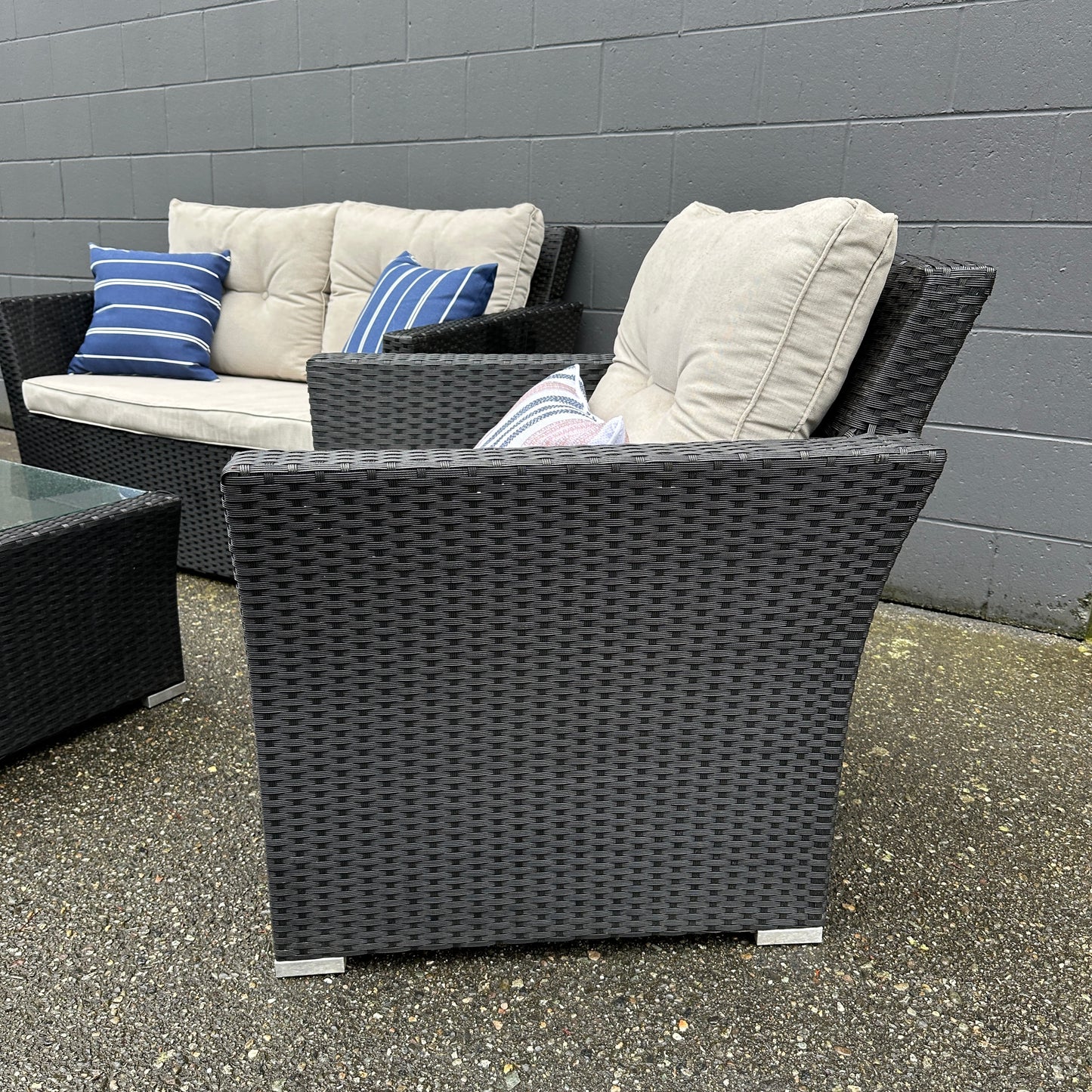 Patio Wicker Set - 4 pieces