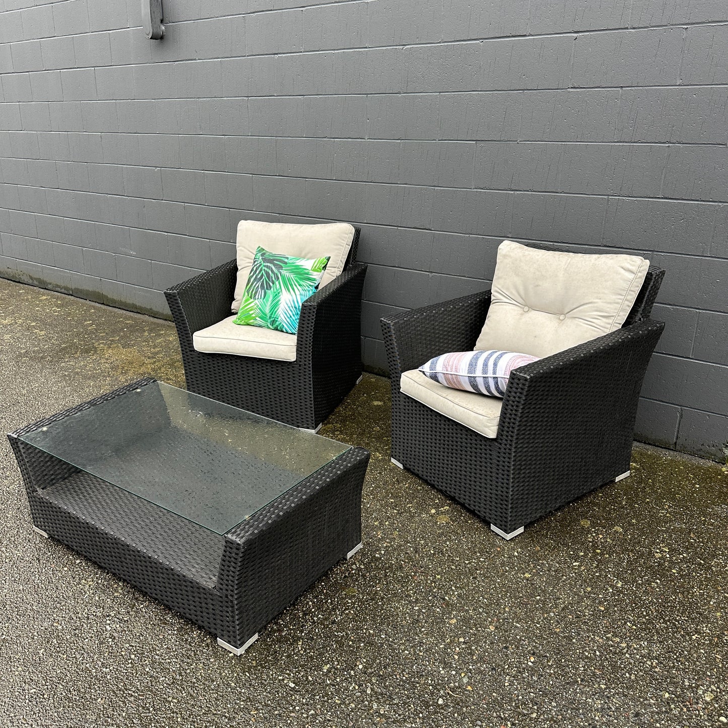 Wicker 2 Patio Chairs + Coffee Table