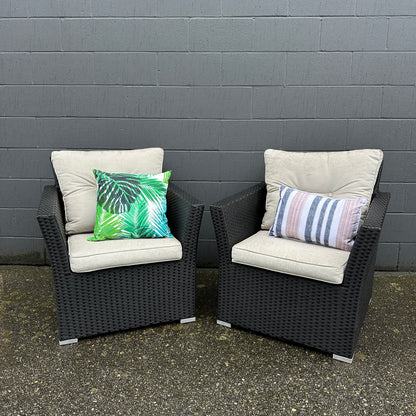 Wicker 2 Patio Chairs