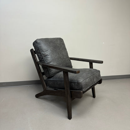Mid-Century Modern Style Lounge Chair