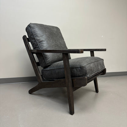 Mid-Century Modern Style Lounge Chair