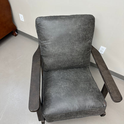 Mid-Century Modern Style Lounge Chair