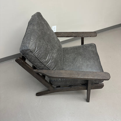 Mid-Century Modern Style Lounge Chair