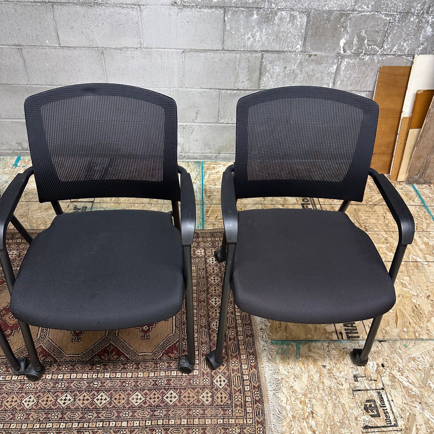 Aero Stackable Guest Chair on Wheels (x4)