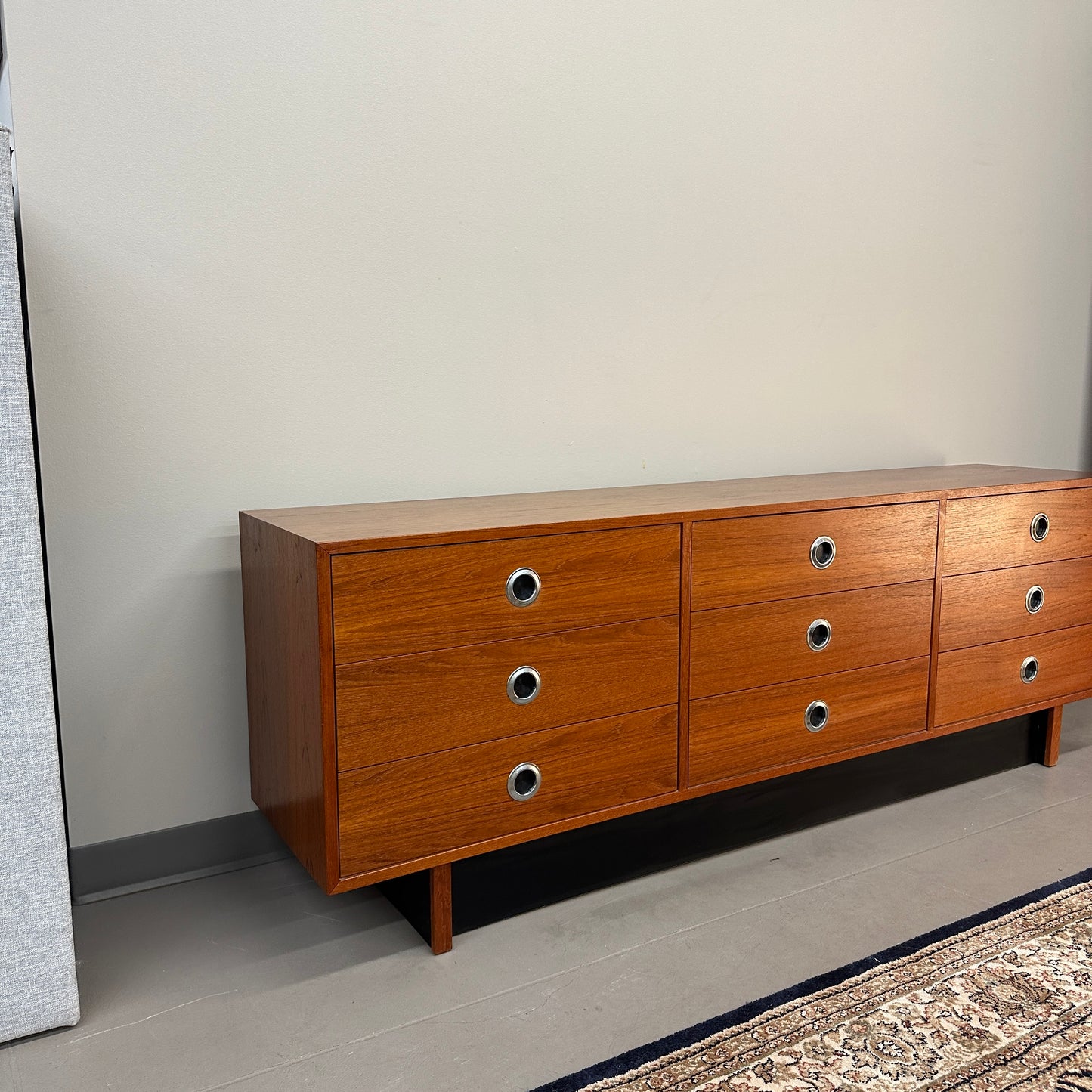 Mid-Century Modern Teak 9 Drawers Dresser