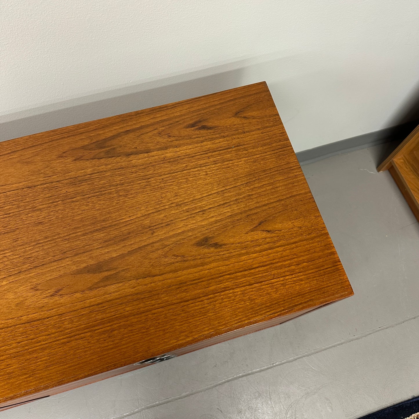 Mid-Century Modern Teak 9 Drawers Dresser