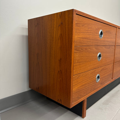 Mid-Century Modern Teak 9 Drawers Dresser
