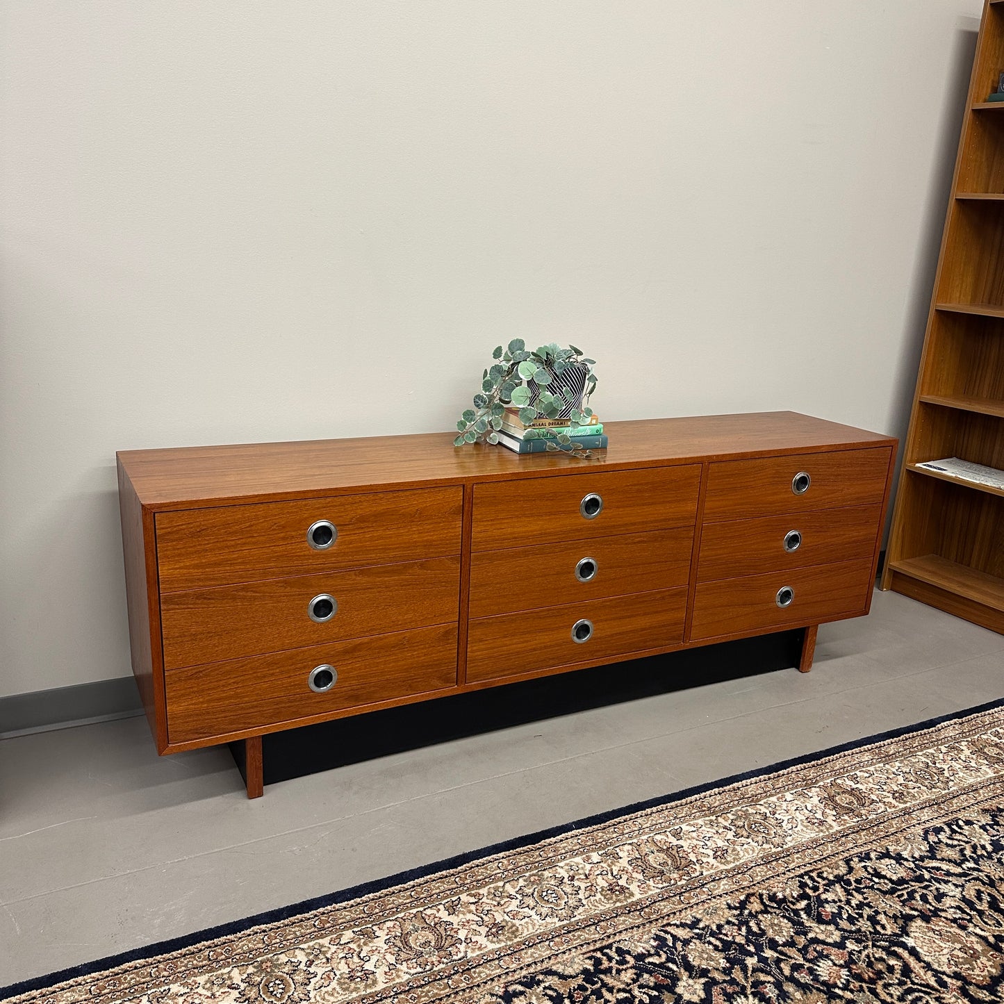 Mid-Century Modern Teak 9 Drawers Dresser