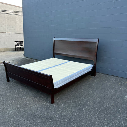 Solid Wood Dark Brown King Bed and Box Springs