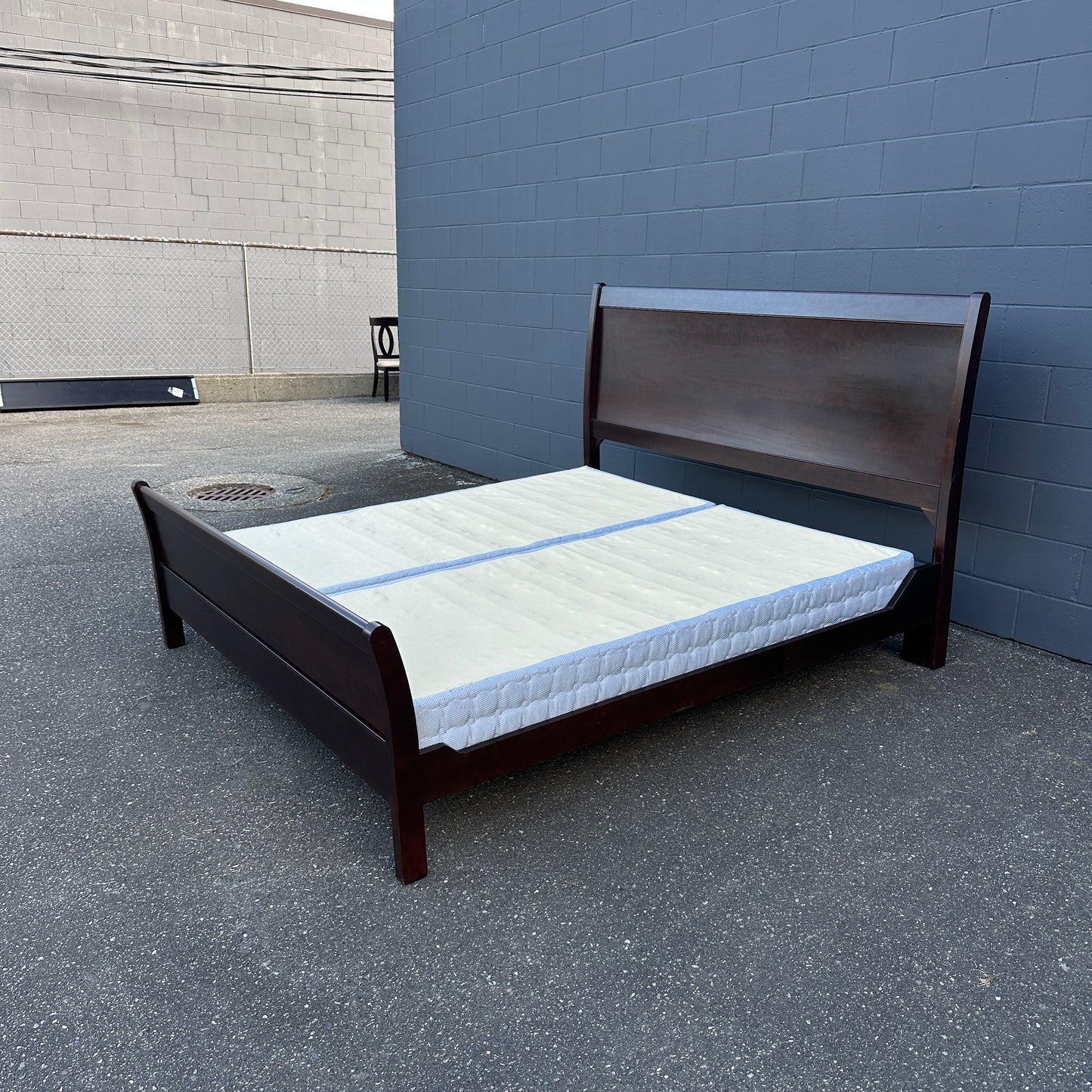 Solid Wood Dark Brown King Bed and Box Springs