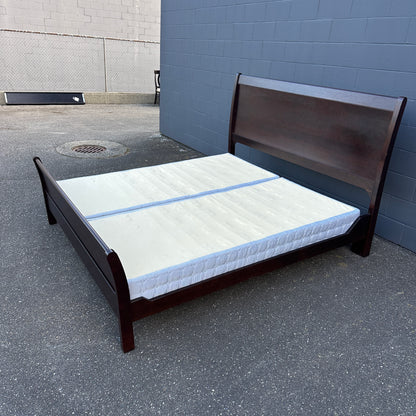 Solid Wood Dark Brown King Bed and Box Springs