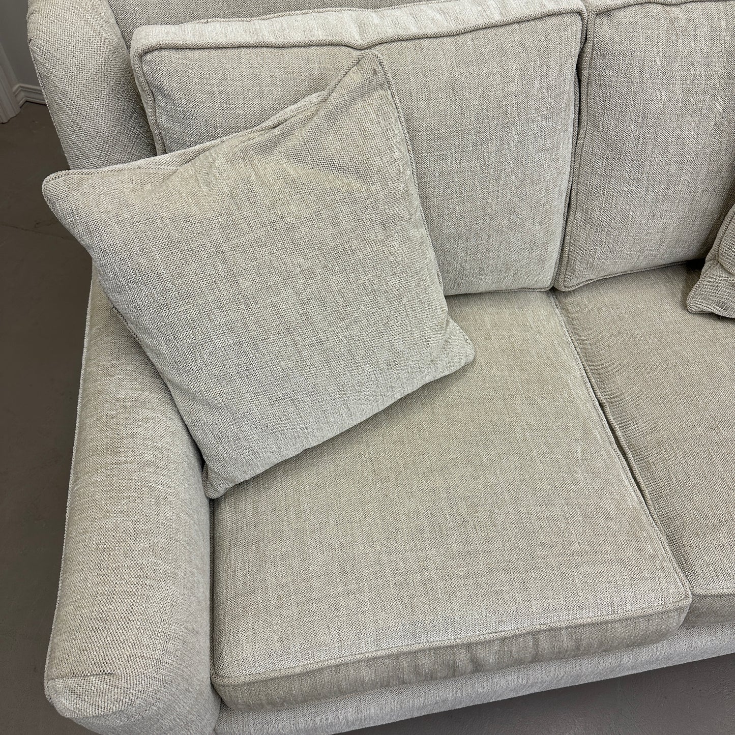 Lazar Modern Loveseat - High End