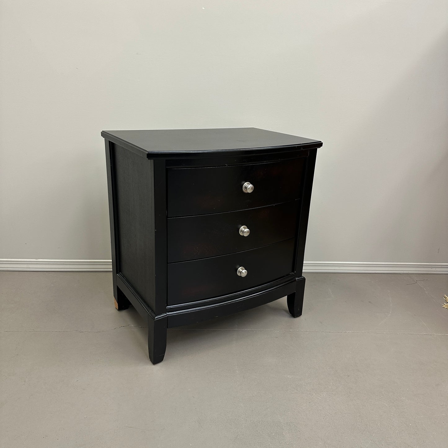 3 Drawers Dark Nightstand
