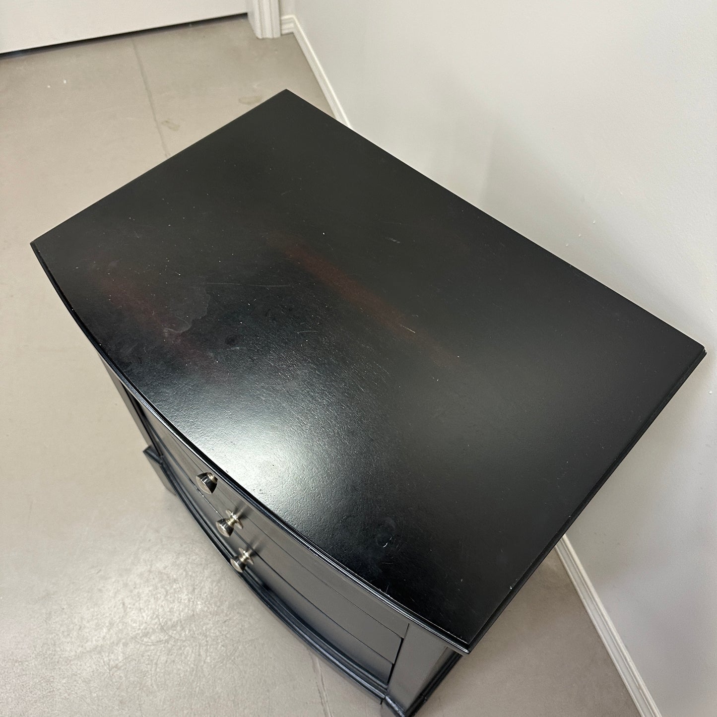 3 Drawers Dark Nightstand
