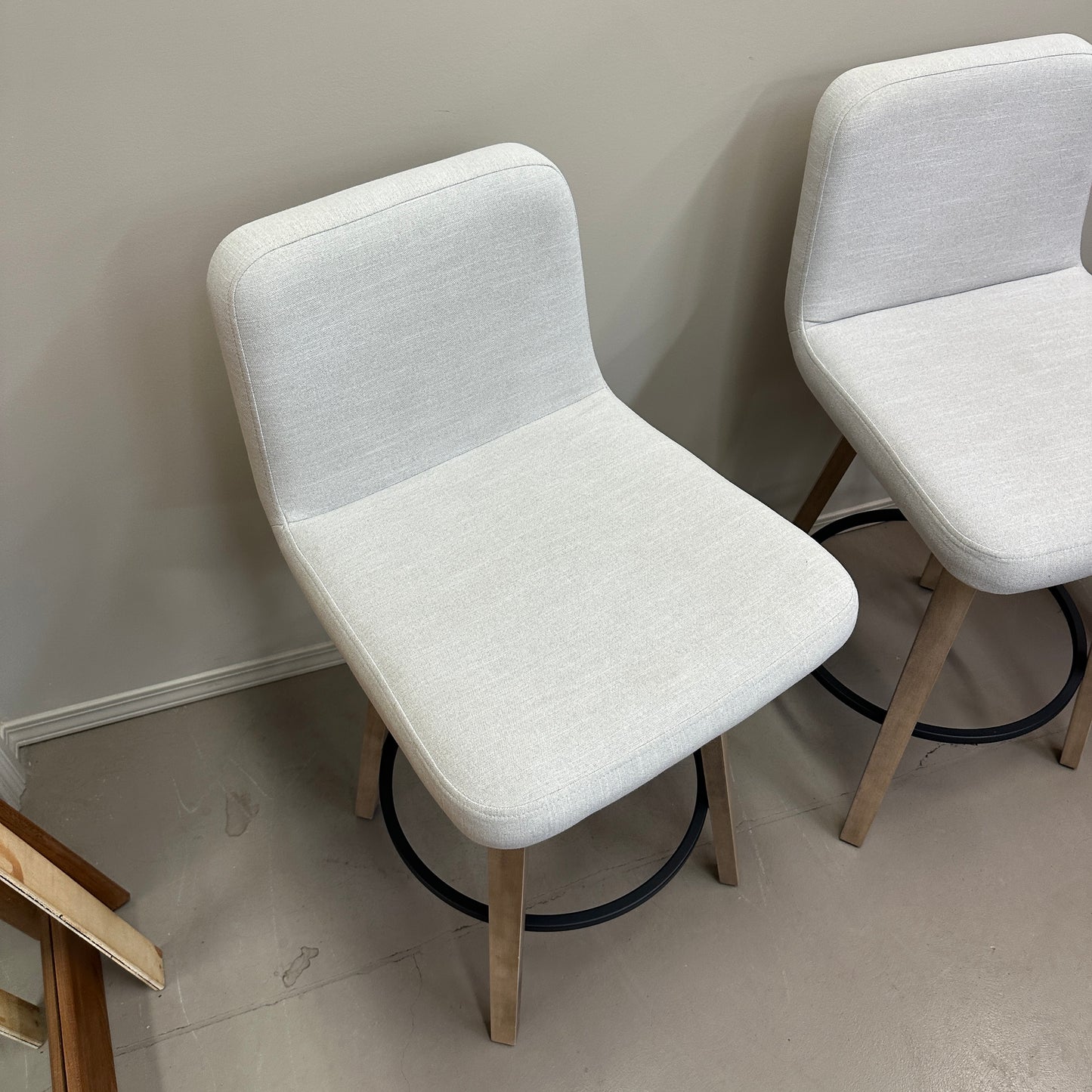 Amisco Visconti Swivel Stools (x3)