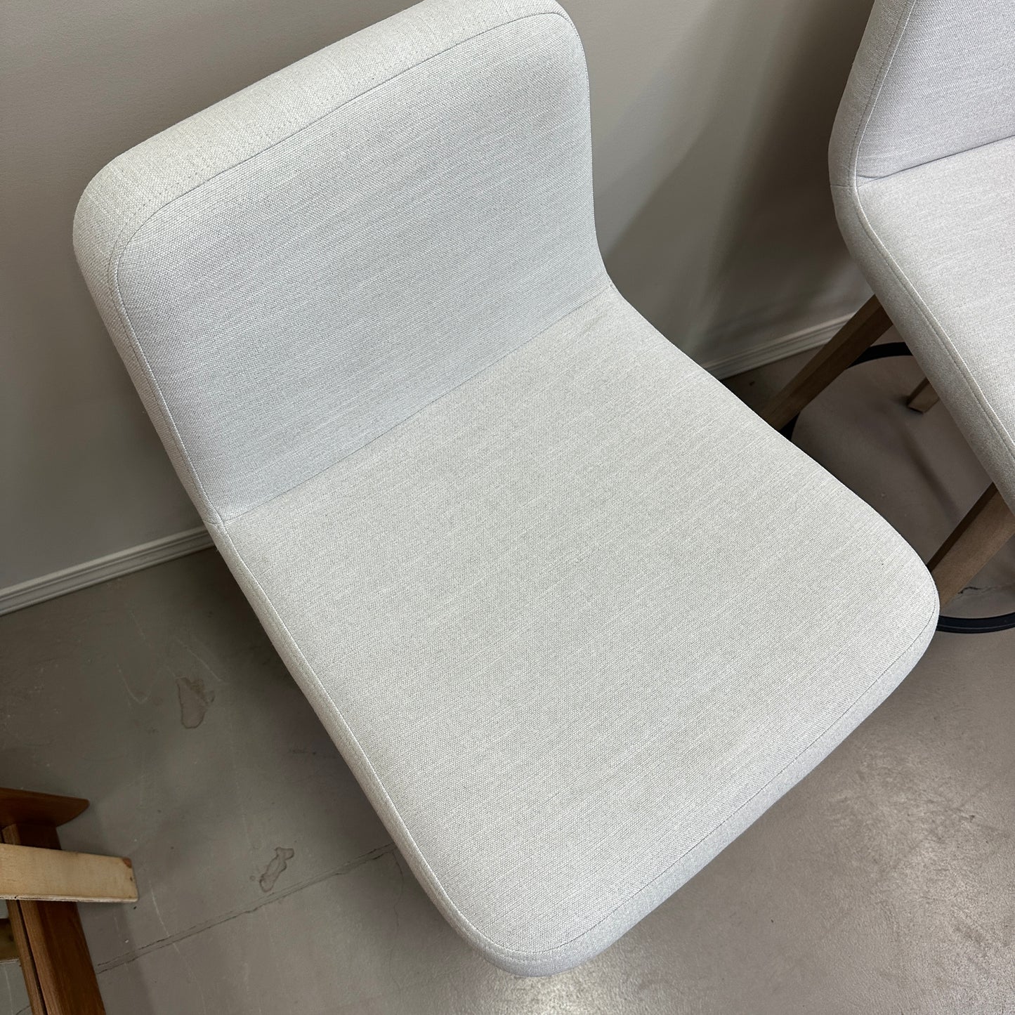Amisco Visconti Swivel Stools (x3)