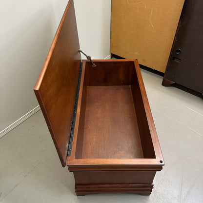 Cherry Blanket Chest/Storage