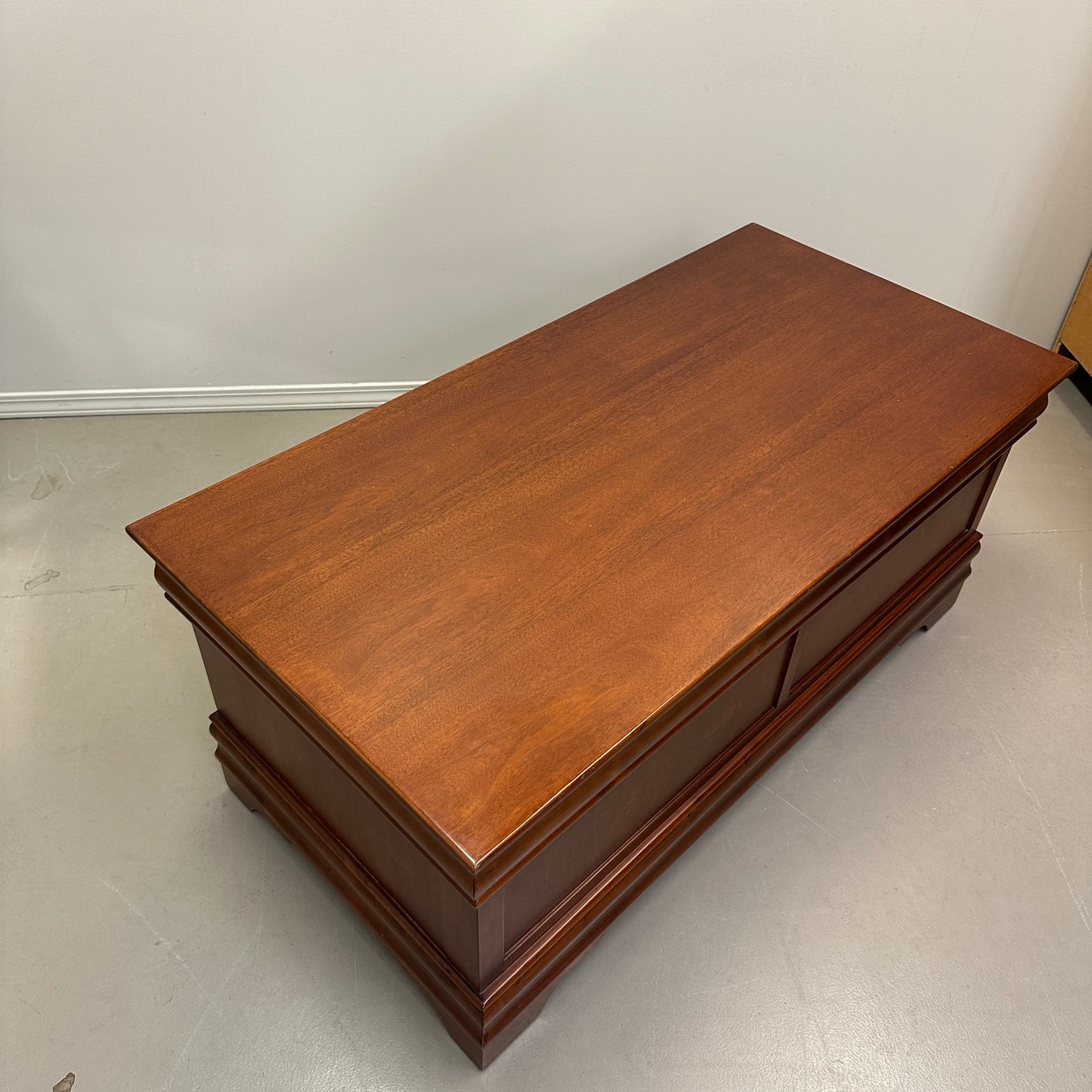 Cherry Blanket Chest/Storage