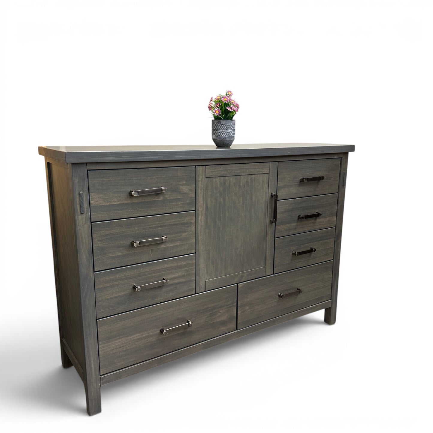 Mako Hudson 8-Drawer Dresser