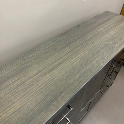 Mako Hudson 8-Drawer Dresser