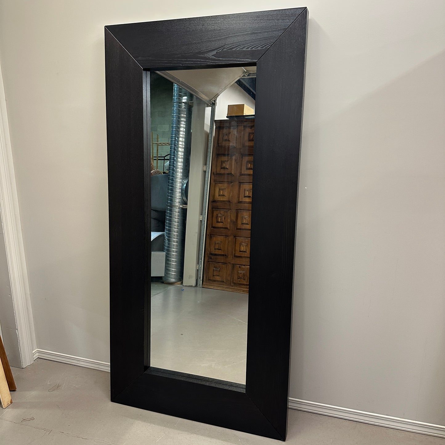 Mongstad Floor Mirror