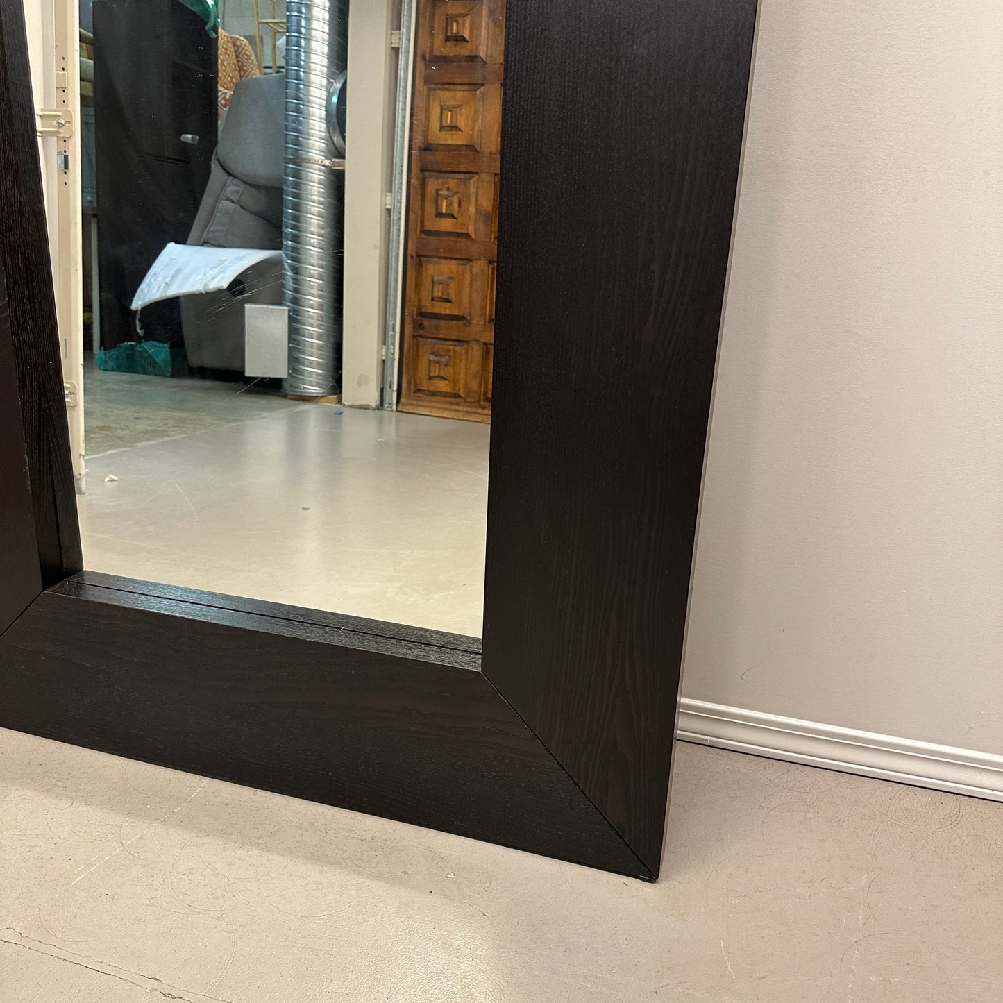 Mongstad Floor Mirror