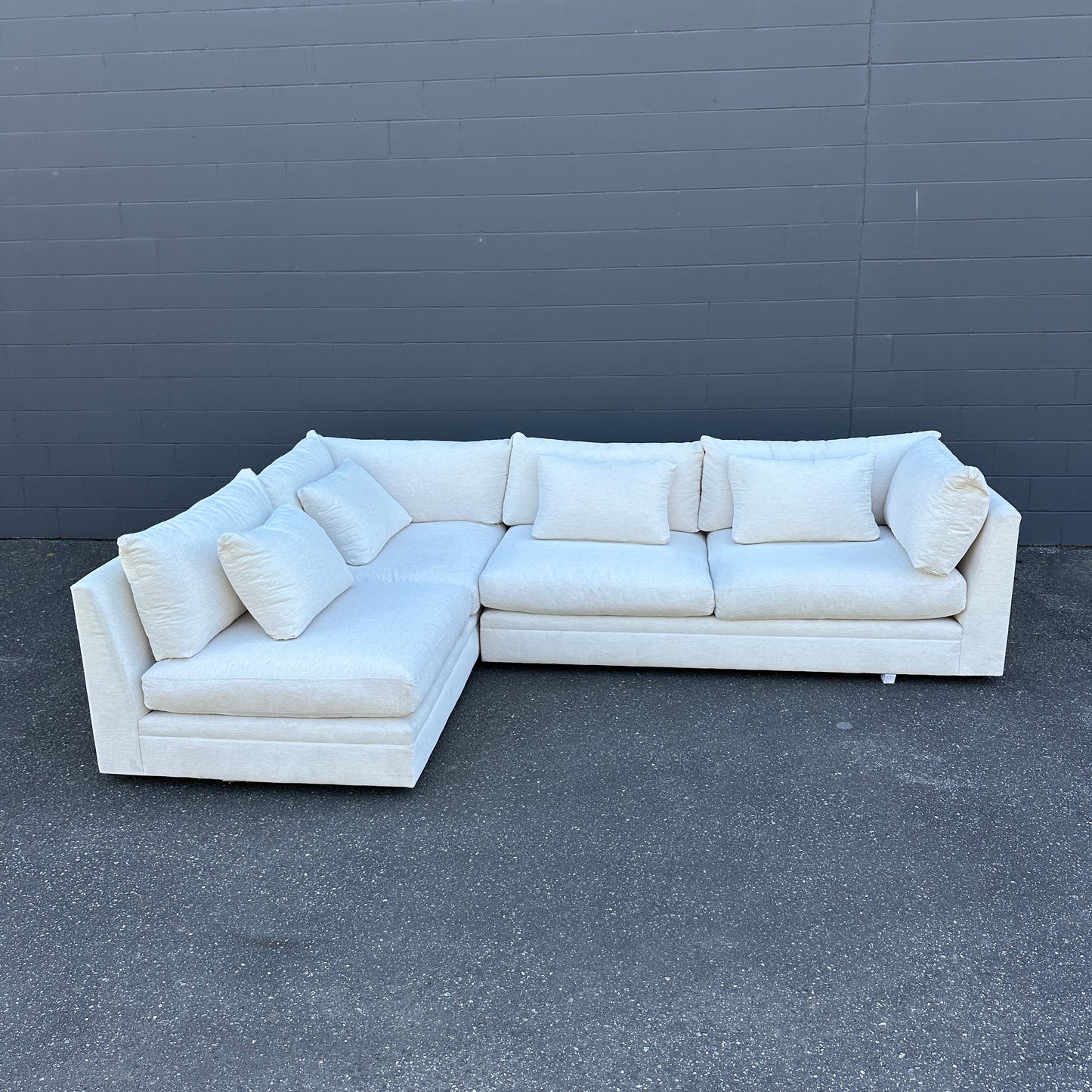 Muse & Merchant Bradford Sectional