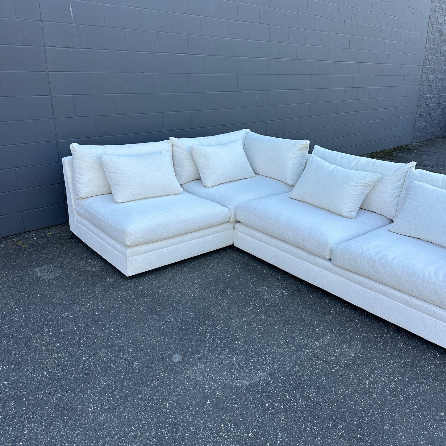 Muse & Merchant Bradford Sectional