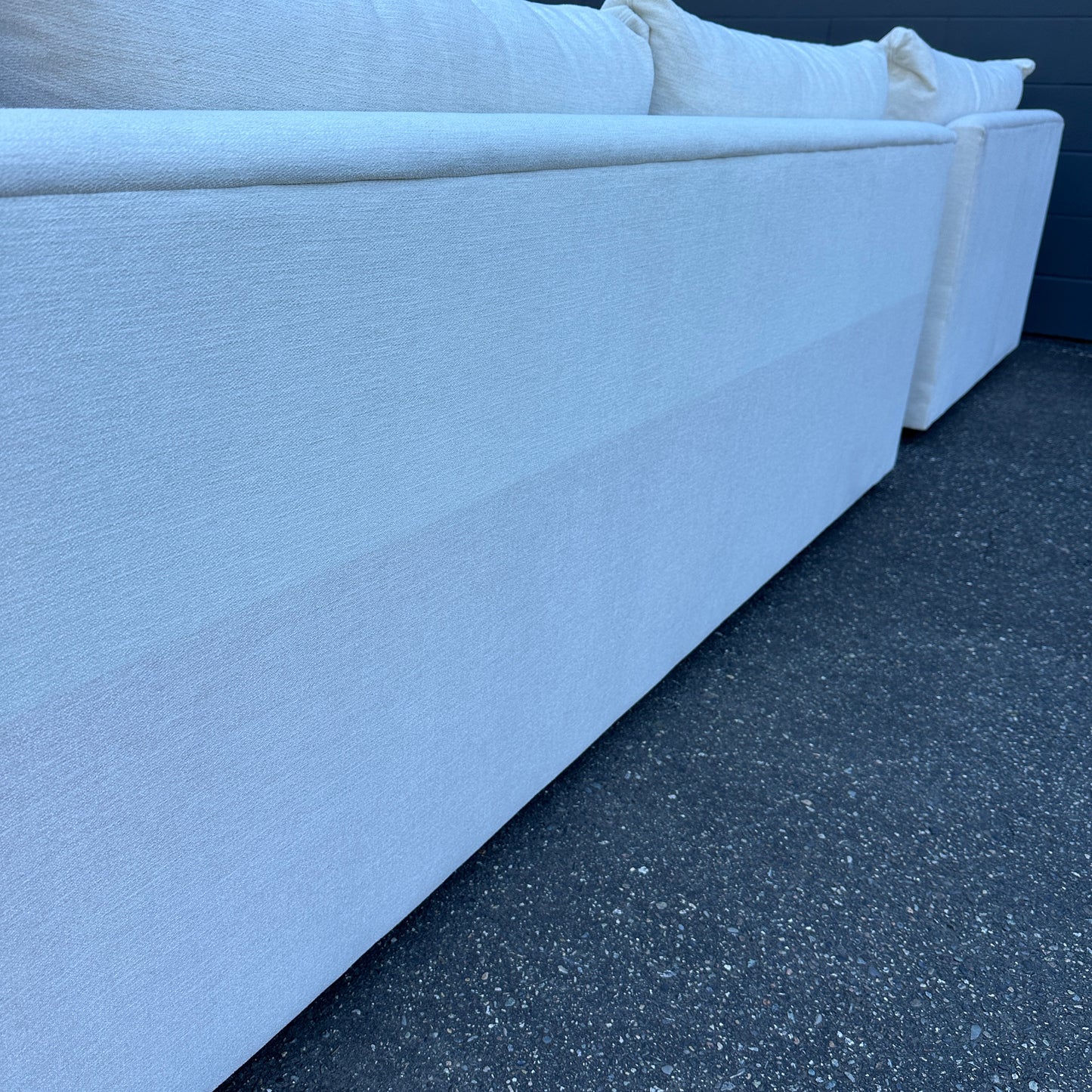 Muse & Merchant Bradford Sectional