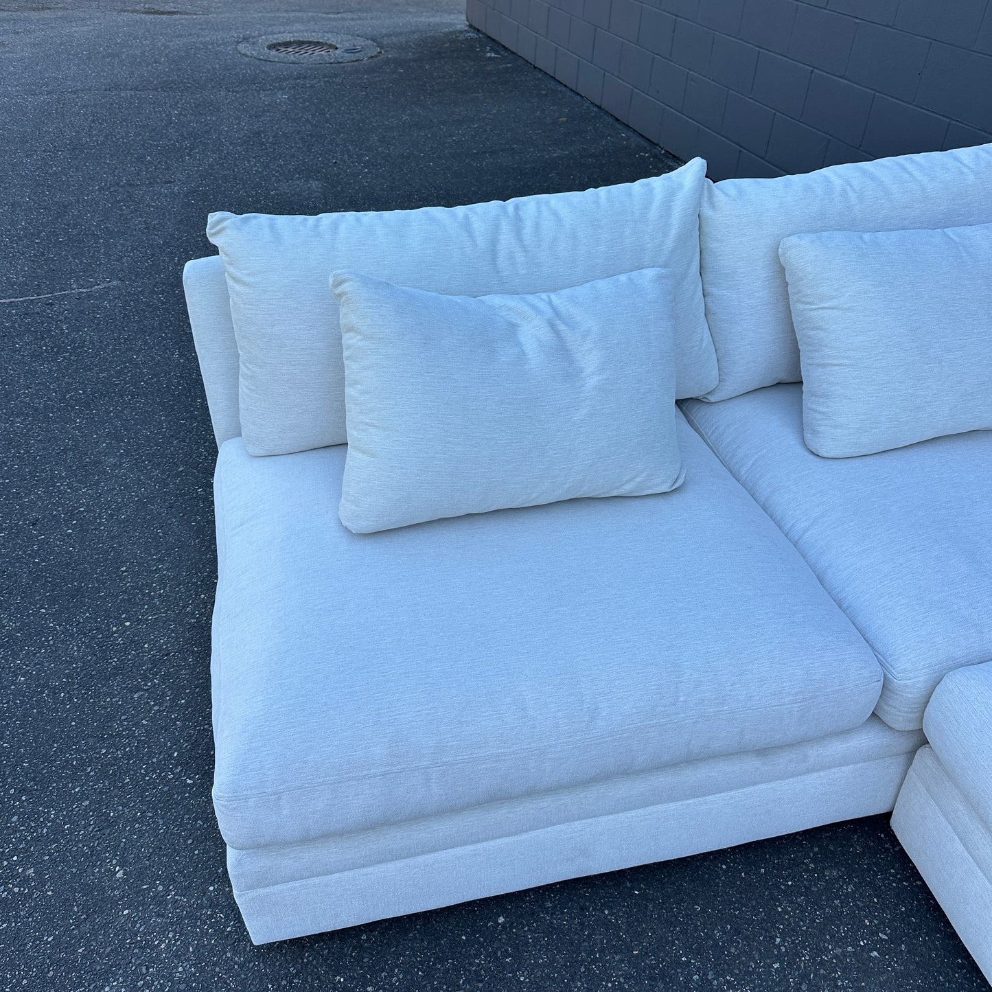 Muse & Merchant Bradford Sectional