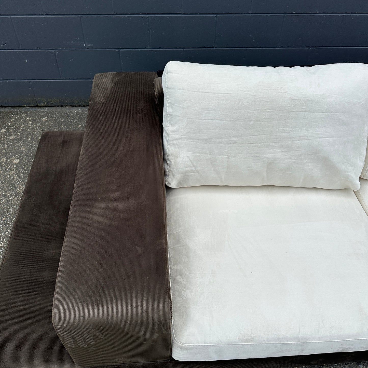 Alcantara Design Sectional with Back Shelf