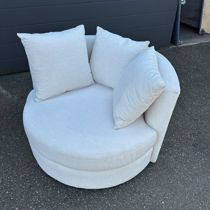 JL Roundabout Cuddle Swivel Chair - Merit Snow