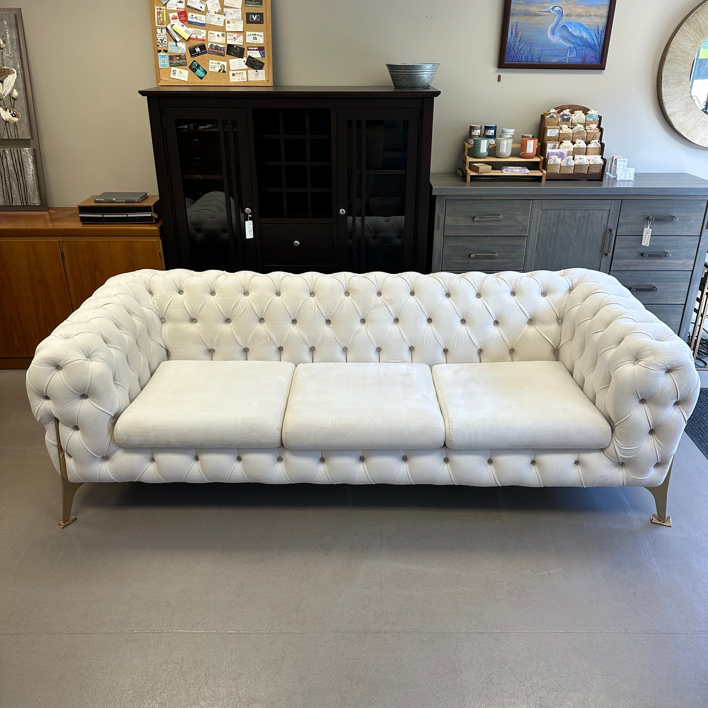 Bella Modern Tufted Velvet Sofa