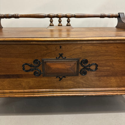 Antique Honderich Cedar Bench Chest