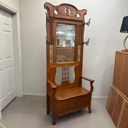 1900s American Antique Oak Hall Tree
