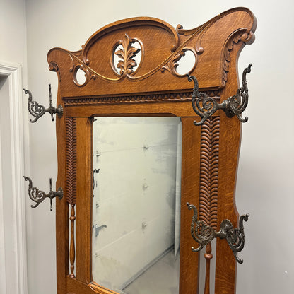 1900s American Antique Oak Hall Tree