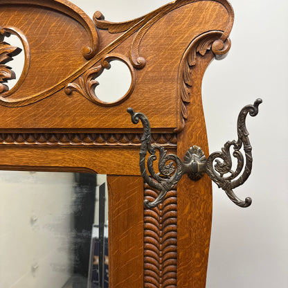 1900s American Antique Oak Hall Tree