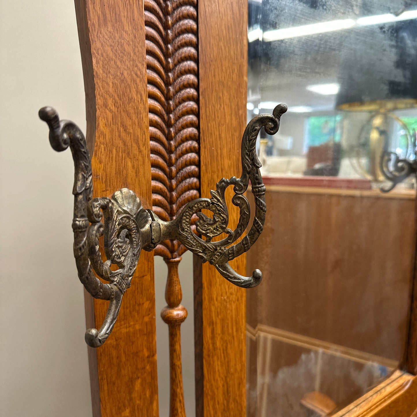 1900s American Antique Oak Hall Tree